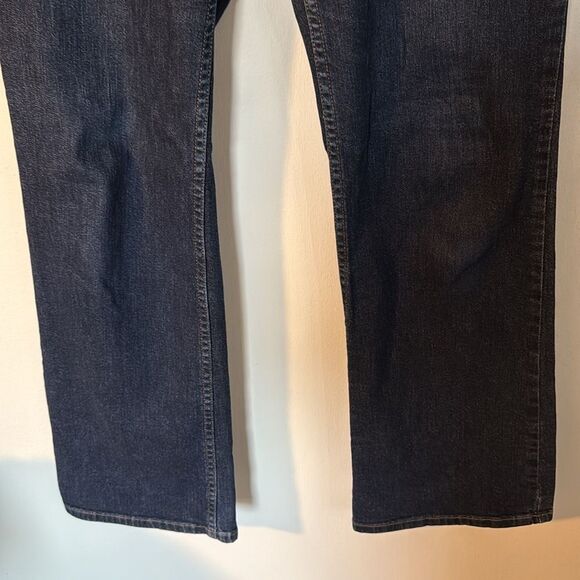 Jโ Jill Dark Wash Straight Leg Stretch Jeans Size 6 Cotton Blend - Picture 13 of 13